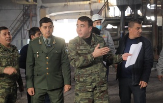 “Чуқурсой” божхона постида салкам 23 миллиард сўмлик ҳуқуқбузарлик ҳолатларига чек қўйилган