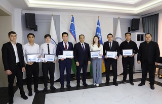 «Болажақ алым» илимий идеялар таңлаўының жеңимпазлары сыйлықланды