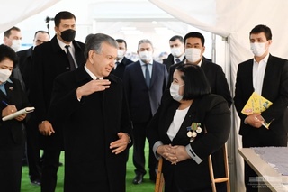 Мемлекет басшысы Нөкіс қаласындағы ықшамауданға барды