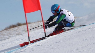 Представители сборной Узбекистана по горнолыжному спорту поднялись на пьедестал почета в Кыргызстане