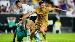 Дубль Левандовски помог «Барселоне» обыграть «Валенсию»