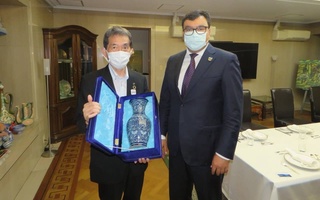 Заместитель Премьер-министра встретился с мэром города Майдзуру в Японии