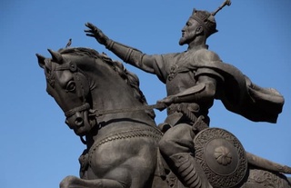 Амир Темур ҳақидаги туҳматга муносабат (ёхуд “Индиана Жонс Ўзбекистонда” номли видеороликдаги баъзи маълумотлар ҳақида)