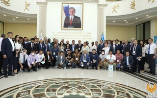 Семинар по курашу собрал в Ташкенте тренеров и судей из 24 стран