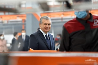 Shavkat Mirziyoyev: Meni koʻproq quvontiradigani yoshlarimizning malakasi, ishonchi
