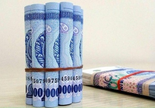 Олис ва чекка ҳудудларга бориб ишлаётган олий тоифали шифокор қарийб 15 млн сўм маош оляпти