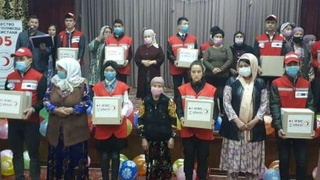 Областное Общество Красного Полумесяца помогло 240 нуждающимся