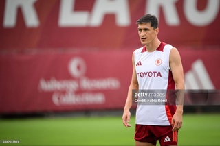 Элдор Шомуродов фаолиятини Италия футболи афсонасининг жамоасида давом эттириши мумкин