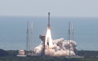 Boeing korporatsiyasi Starliner fazoviy kemasi vositasida ilk bor astronavtlarni Xalqaro koinot stansiyasiga olib chiqdi