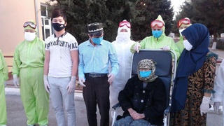 Наманганда 80 ёшли аёл коронавирусдан тузалди