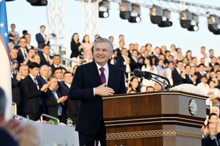 Futbol boʻyicha milliy terma jamoamiz mamlakatimiz tarixida ilk bor jahon chempionati yoʻllanmasini qoʻlga kiritgani yana bir bor eʼtirof etildi