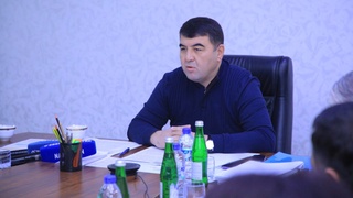 Шавкатжон Абдураззоқов тезкор штабда журналистлар ва блогерларнинг саволларига жавоб берди
