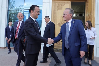Issues of strengthening cooperation in trade, economic and investment spheres between the state of Utah and Uzbekistan were discussed
