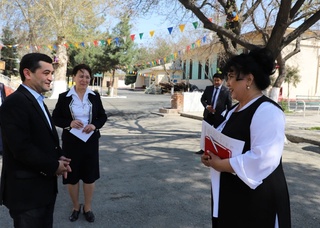 Қўқонлик ўқувчилар яратган кўргазмали жиҳозлар эътироф этилди