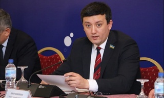 Фуқаролик жамияти институтларининг маҳаллий ҳокимият органлари ва давлат идоралари билан ҳамкорлиги масалалари муҳокама қилинди