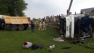 В Казахстане автобус с узбекистанцами попал в ДТП: есть жертвы