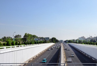 Транспортлар ҳаракати тартибга  солинди