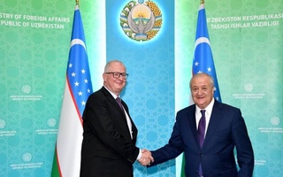 Абдулазиз Камилов встретился с вновь назначенным Послом Германии