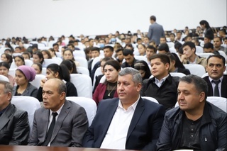 Ўзбекистон қаҳрамонлари – талабалар меҳмони