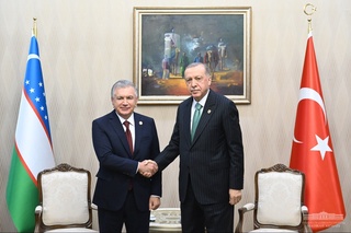 Uzbekistan, Türkiye Leaders discuss current issues on the bilateral agenda