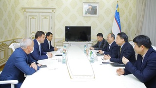 Наманган вилоят ҳокими хитойлик инвесторлар билан учрашди