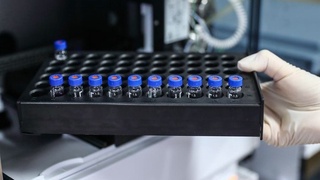 В Китае недостаточно пациентов с COVID-19 для участия в испытаниях вакцины