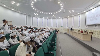 Ушырасыўда жаслардың илимге қызығыўшылығы арттырылды