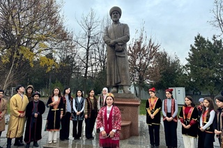 Тил - ҳәр бир халықтың жүреги, руўхый қуўат дәреги