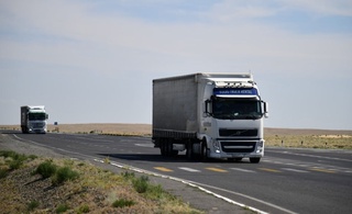 Ўзбек миллий ташувчиларидан Афғонистонда ундириладиган йиғим ва тўловлар миқдори камайтирилди