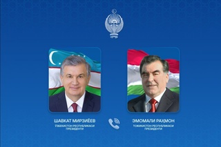 Президент Узбекистана поздравил Президента Таджикистана с днем рождения