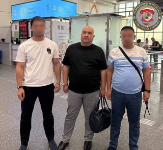 Обвиняемый в мошенничестве гражданин Узбекистана задержан и депортирован из Турции