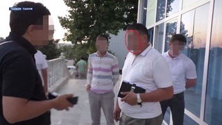 ДХХ: Гулистонда электр тармоқлари корхонаси бошлиғи, Кармана ва Янгиерда ИИБ ходимлари пора билан ушланди