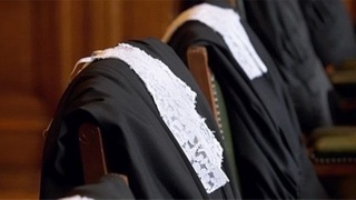 Surxondaryoda odil sudlovni amalga oshirishda qonuniylikni buzgan sud raisi ishdan olindi