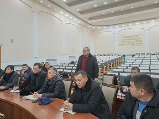 Энергия ресурсларынан үнемли пайдаланыў сөз етилди