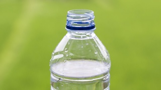 Кимларга минерал сув ичиш тавсия этилмайди?