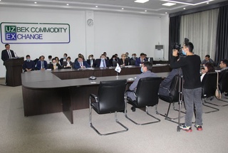 Биржа ОАВ вакилларига эшикларини очди