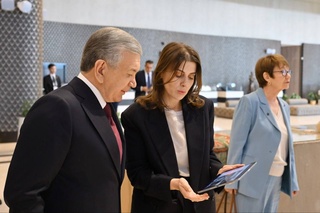 Орайлық Азия мәмлекетлери ҳәм Европа Аўқамы басшылары Арал мәденият саммити көргизбеси менен танысты