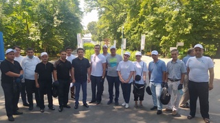 Ботаника боғи ҳудудида экологик ҳашар бўлиб ўтди