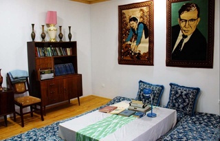 Сырдәрьяда Өзбекстан халық шайыры Тўра Сулайман үй-музейи ашылды