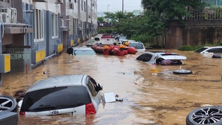 В Южной Корее еще и ливни