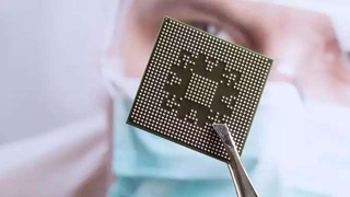 Китай наладит выпуск микрочипов после ограничений США