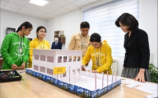 Зироат Мирзиёева посетила школы Кашкадарьинской области