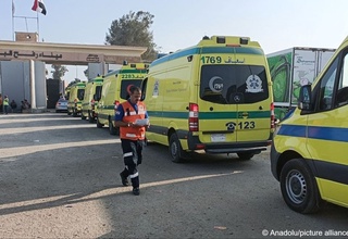 Misrdan 80 ga yaqin tez yordam mashinasi G'azo sektori bilan chegaradagi Rafah nazorat punktiga yetib keldi