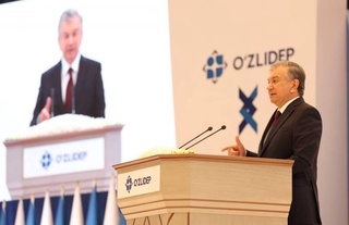 Шавкат Мирзиёев: Бундай натижага тўғри иқтисодий сиёсат юритиш эвазига эришдик