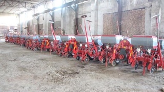 Самарқандга 512 дона замонавий қишлоқ хўжалиги техникалари келтирилди