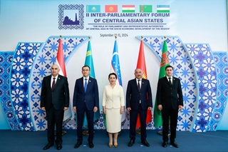 Xiva shahrida Markaziy Osiyo davlatlarining ikkinchi parlamentlararo forumi boʻlib oʻtmoqda