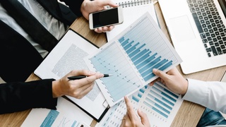 Россиядаги йирик компанияларнинг атиги 2 фоизи инқирозга қарши солиқ таътилларидан фойдаланган