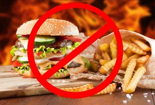 В Узбекистане планируют ужесточить ограничения на рекламу нездоровой пищи и энергетиков, предназначенных для детей