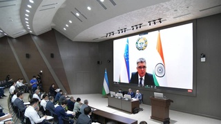 Заслушаны отчеты руководителей дипломатических миссий Республики Узбекистан в Корее, Индии и Индонезии