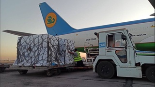 Узбекистан получил очередную партию узбекско-китайской вакцины ZF-UZ-VAC2001